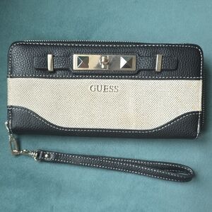 GUESS Black and Cream Zip Wallet Wristlet